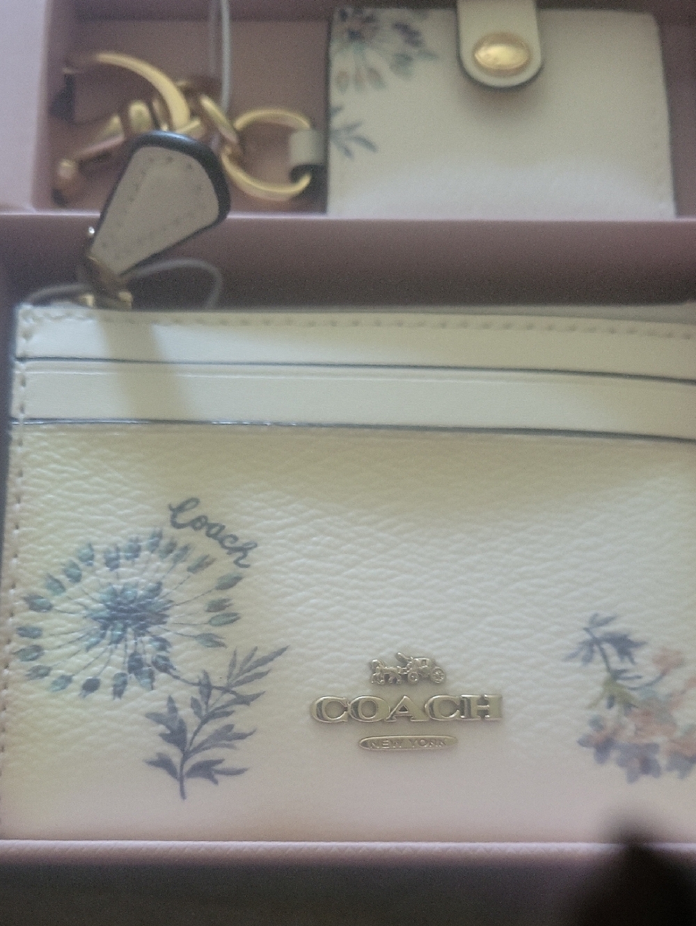 Coach Floral Duo Credit Card Holder And Keychain Id Holder Id Back Of Holder Box - Picture 2 of 8